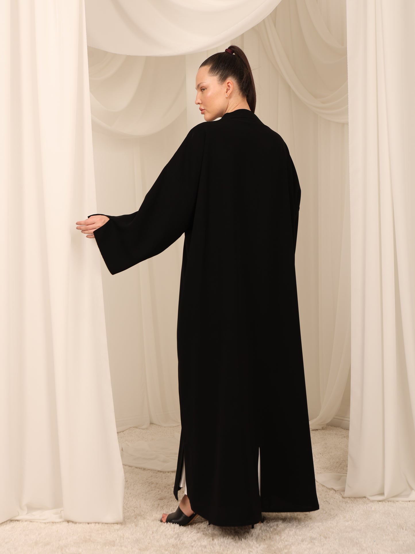 The Signature | black